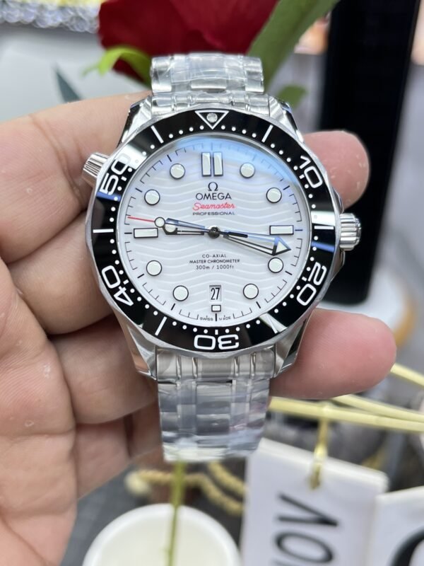 best replica luxury Omega watches Men high quality imitation Seamaster Diver 300M 1079160177