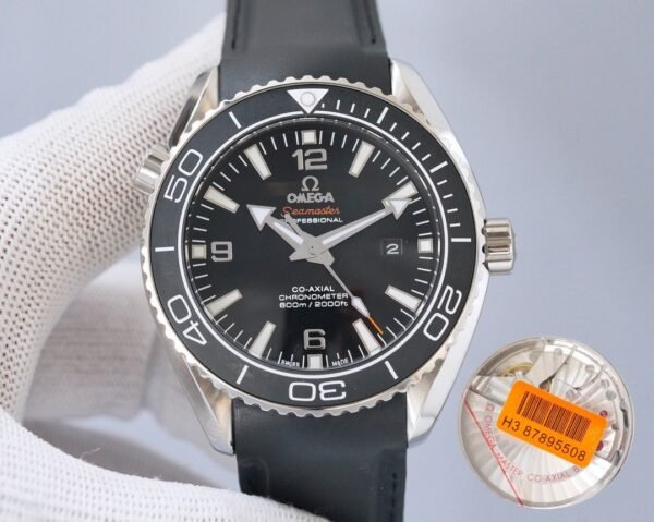 best replica luxury Omega watches Men's high quality imitation Seamaster Planet Ocean 622397538 - Image 2