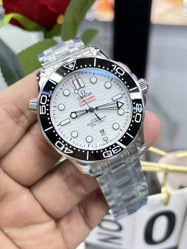 best replica luxury Omega watches Men high quality imitation Seamaster Diver 300M 1079160177 - Image 2