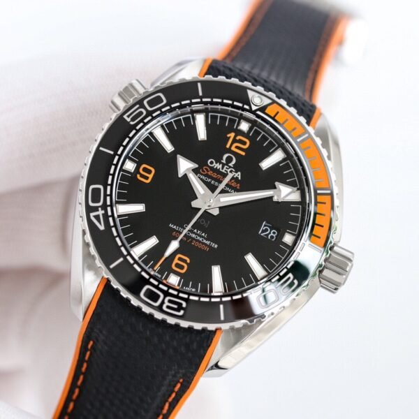 best replica luxury Omega watches Men high quality imitation Seamaster Diver 829979053 - Image 3