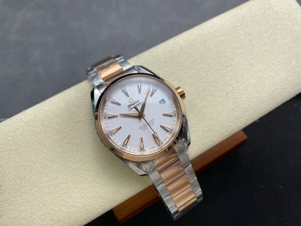 best replica luxury Omega watches Men's high quality imitation Seamaster Aqua Terra 1074841757 - Image 4