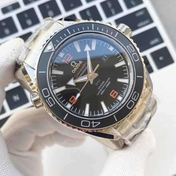 best replica luxury Omega watches Men's high quality imitation Seamaster Planet Ocean 580927506 - Image 4
