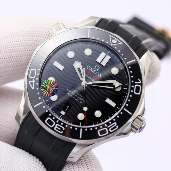 best replica luxury Omega watches Men's high quality imitation Seamaster Planet Ocean 1042481629 - Image 4