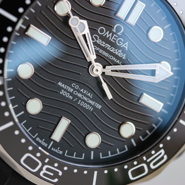 best replica luxury OMEGA watches Men high quality imitation Seamaster Diver 883796770 - Image 4
