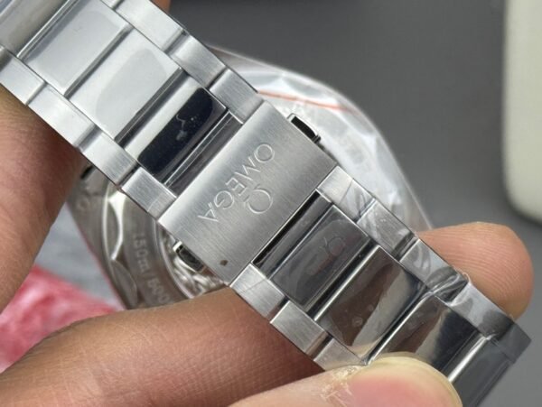 best replica luxury OMEGA watches Men's high quality imitation Seamaster 1077095609 - Image 5