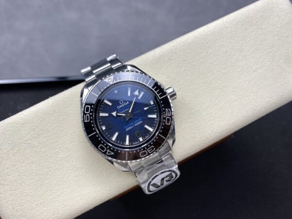best replica luxury Omega watches Men's high quality imitation Planet Ocean 1071072227 - Image 5