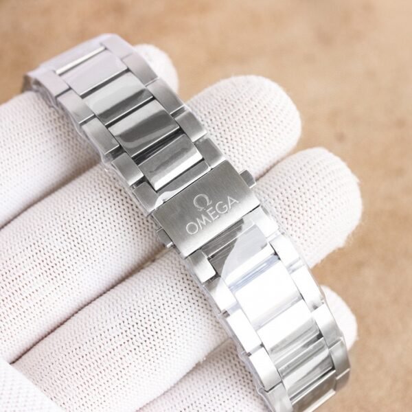 best replica luxury Omega watches Men's high quality imitation Seamaster Aqua Terra 994431854 - Image 6