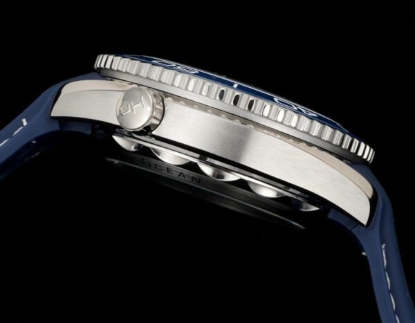 best replica luxury Omega watches Men's high quality imitation Seamaster Planet Ocean 1071780385 - Image 6