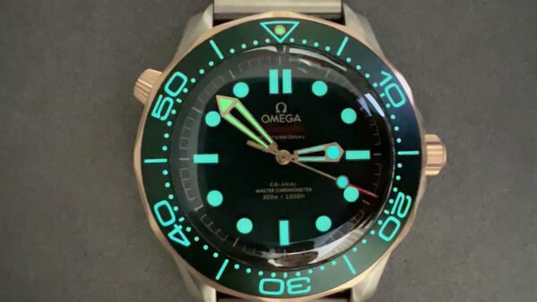 best replica luxury Omega watches Men's high quality imitation Seamaster 1070564829 - Image 8