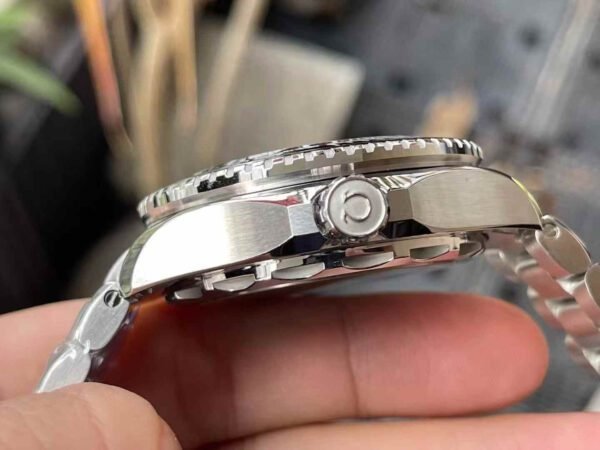 best replica luxury Omega watches Men's high quality imitation Planet Ocean 1071038523 - Image 8