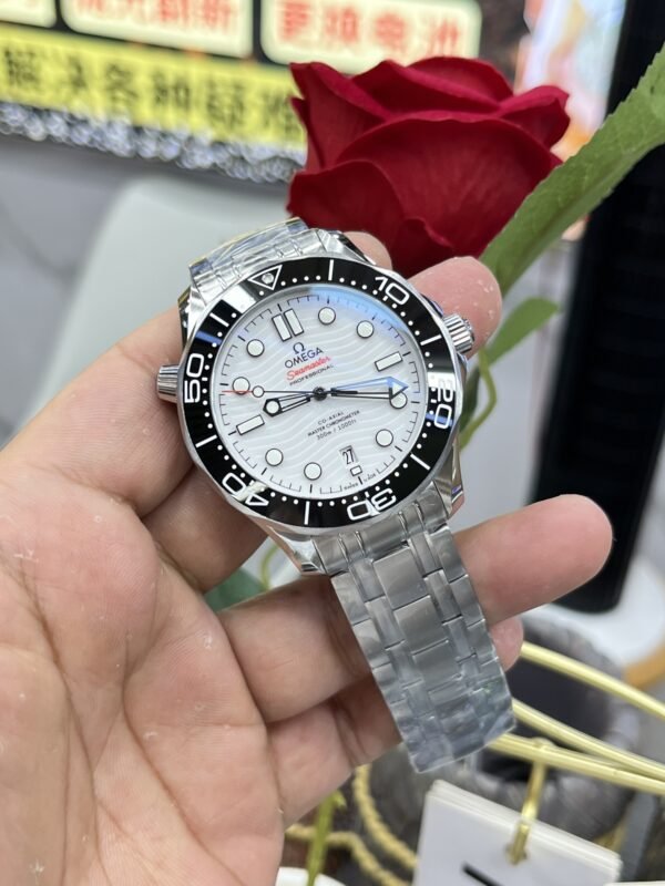 best replica luxury Omega watches Men high quality imitation Seamaster Diver 300M 1079160177 - Image 9